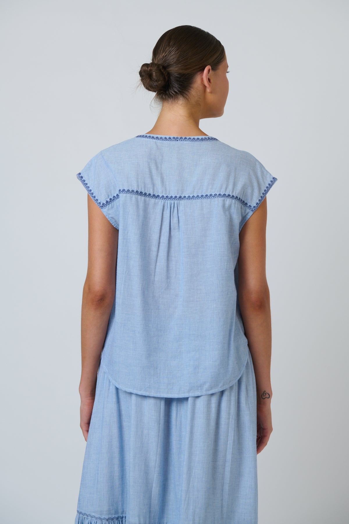 DE20 Cotton Top