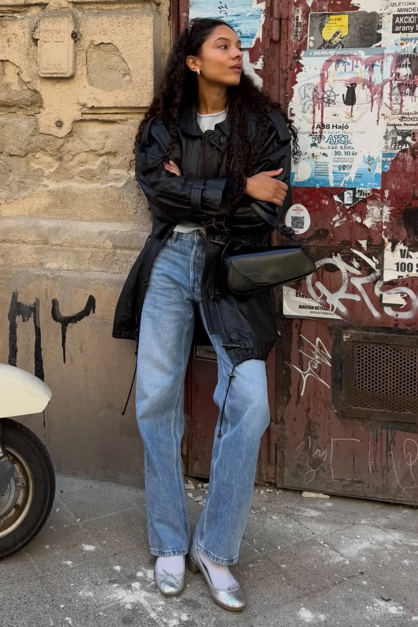 Meg Straight Jeans
