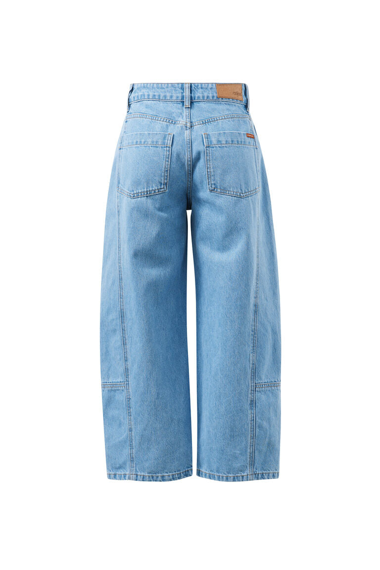 Demi Barrel Jean