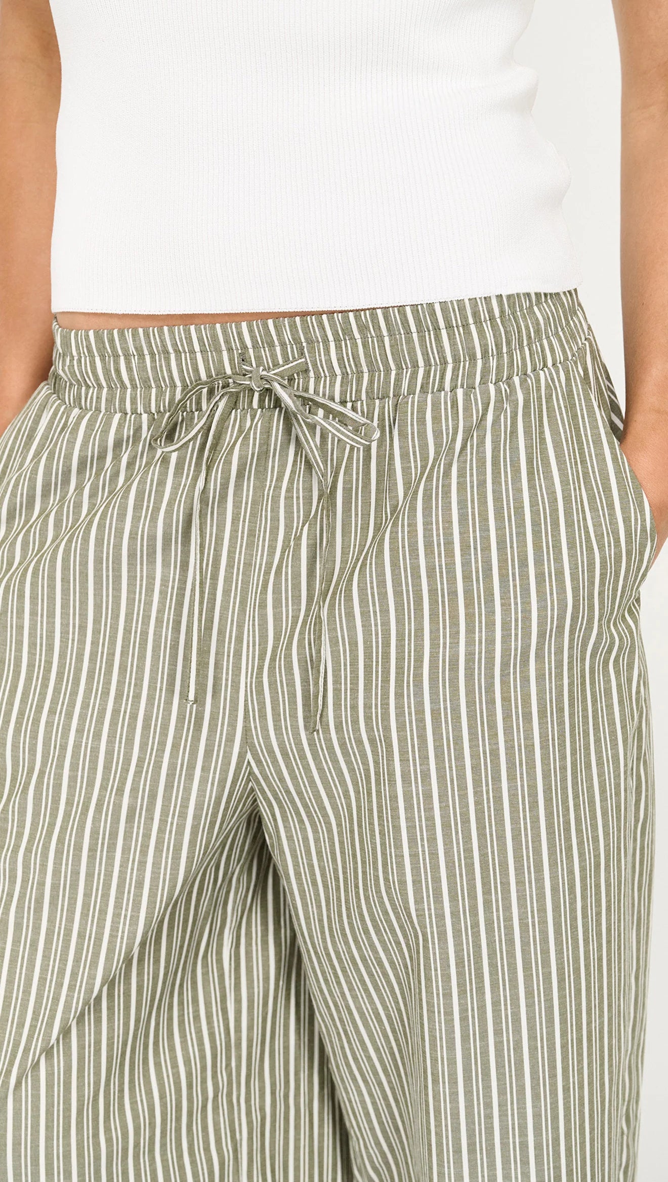 Lisara Relaxed Pant