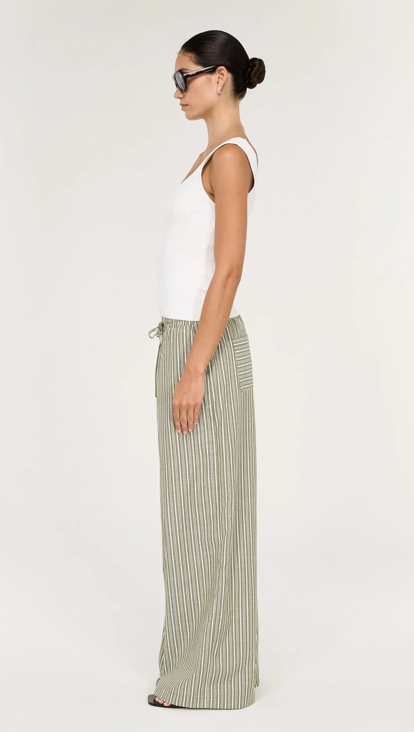 Lisara Relaxed Pant