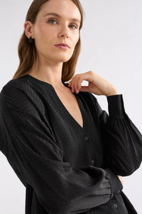 Oben Shirt