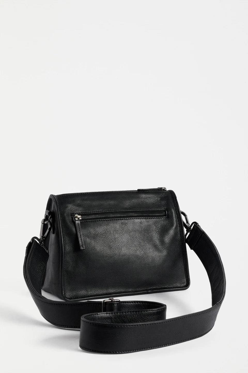 Halben Crossbody