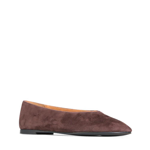 Lunis Shoe