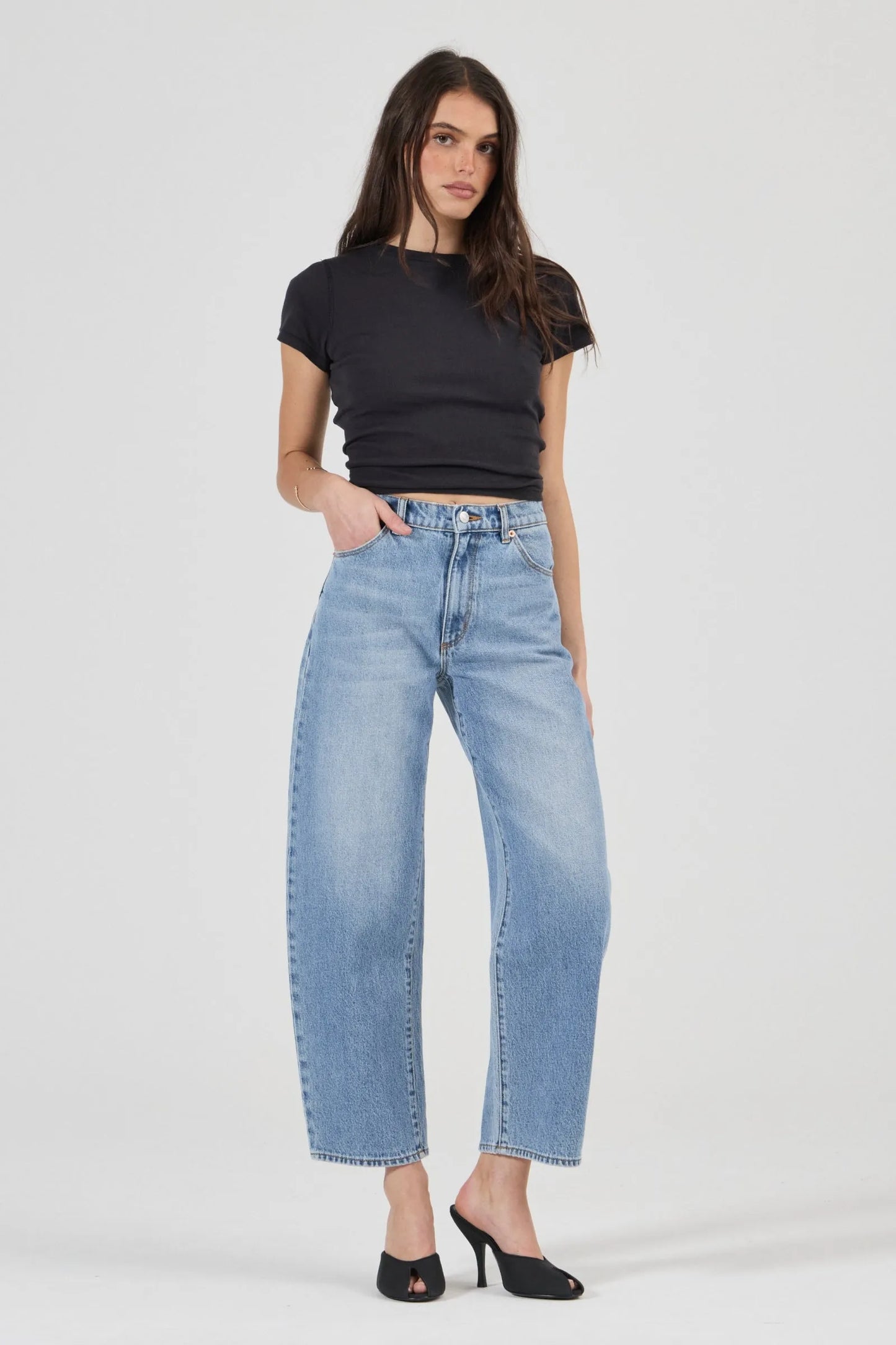 Gigi Barrel Leg Jean
