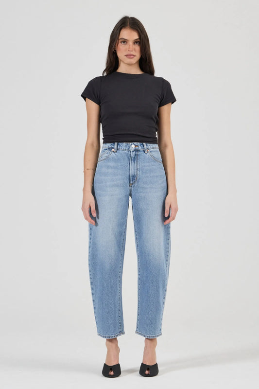 Gigi Barrel Leg Jean