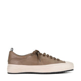 Billie Sneaker